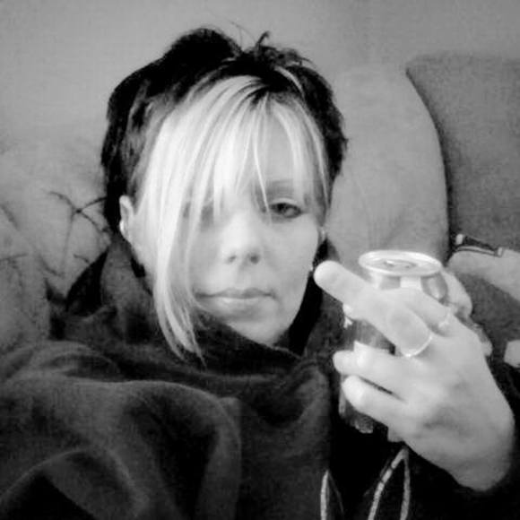 Meet your Posher, Kimberly - Picture 1 of 1